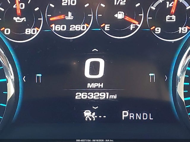 Auction sale of the 2017 Chevrolet Suburban Premier, vin: 1GNSKJKC5HR311213, lot number: 45371154