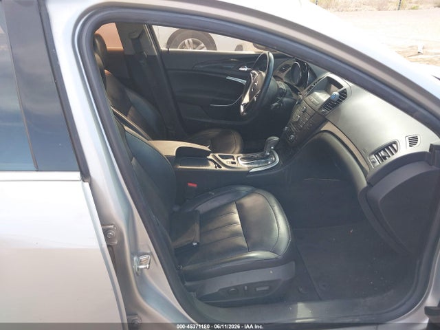 45371180 :رقم المزاد ، 2G4GR5EC3B9182852 vin ، 2011 Buick Regal Cxl Oshawa مزاد بيع