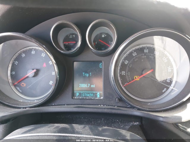 45371180 :رقم المزاد ، 2G4GR5EC3B9182852 vin ، 2011 Buick Regal Cxl Oshawa مزاد بيع