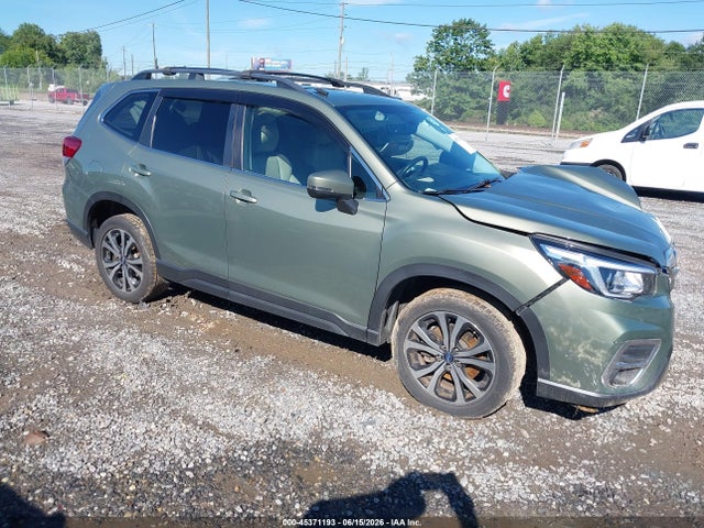 Subaru Forester Limited 2019 JF2SKASC2KH424821 Image 1