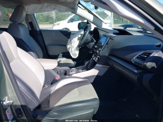 Subaru Forester Limited 2019 JF2SKASC2KH424821 Image 5