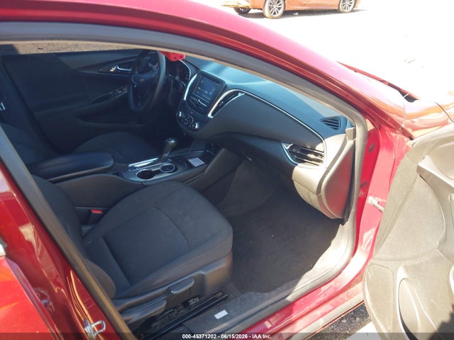Продаж на аукціоні авто 2018 Chevrolet Malibu Lt, vin: 1G1ZD5ST0JF160788, номер лоту: 45371202