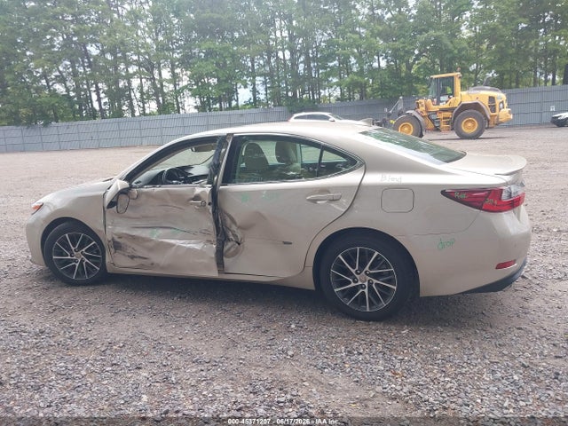 45371207 :رقم المزاد ، 58ABK1GG4HU053854 vin ، 2017 Lexus Es 350 مزاد بيع