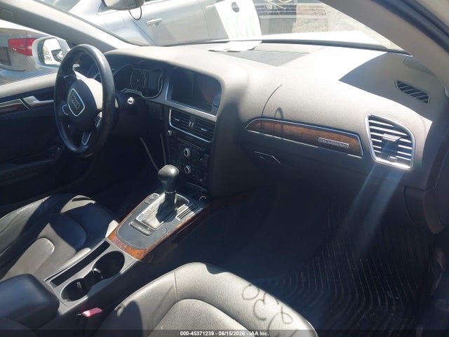 Продажа на аукционе авто 2013 Audi A4 2.0t Premium, vin: WAUBFAFL7DN026681, номер лота: 45371239