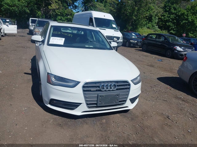 Продажа на аукционе авто 2013 Audi A4 2.0t Premium, vin: WAUBFAFL7DN026681, номер лота: 45371239