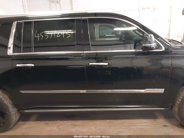 2015 Cadillac Escalade Esv Premium მანქანა იყიდება აუქციონზე, vin: 1GYS4TKJ2FR607276, აუქციონის ნომერი: 45371243