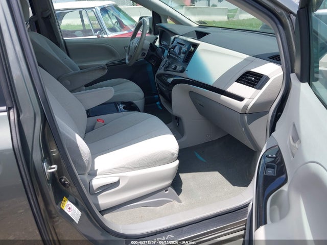 Aukcja sprzedaży 2012 Toyota Sienna Le V6 8 Passenger, vin: 5TDKK3DC3CS223790, numer aukcji: 45371257