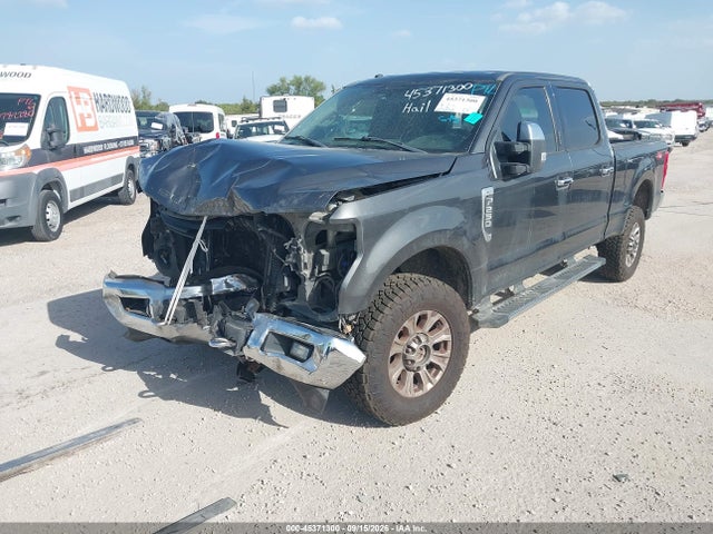 45371300 :رقم المزاد ، 1FT7W2B65KEE11314 vin ، 2019 Ford F-250 Xlt مزاد بيع