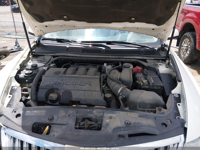 45371312 :رقم المزاد ، 1LNHM93R99G630590 vin ، 2009 Lincoln Mks مزاد بيع