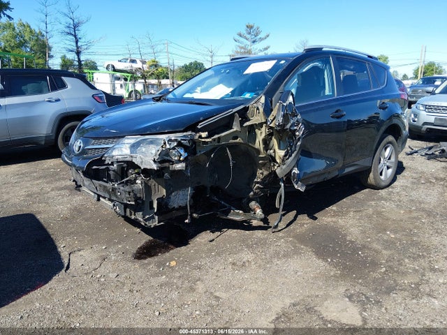 Toyota Rav4 Xle 2015 2T3RFREV0FW240331 Image 2