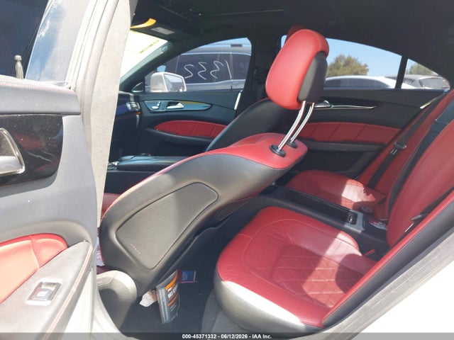 WDDLJ7DB0FA157745 Mercedes-Benz CLS 550