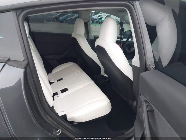 2023 Tesla Model Y Awd/long Range Dual Motor All-wheel Drive მანქანა იყიდება აუქციონზე, vin: 7SAYGDEE3PA091710, აუქციონის ნომერი: 45371416
