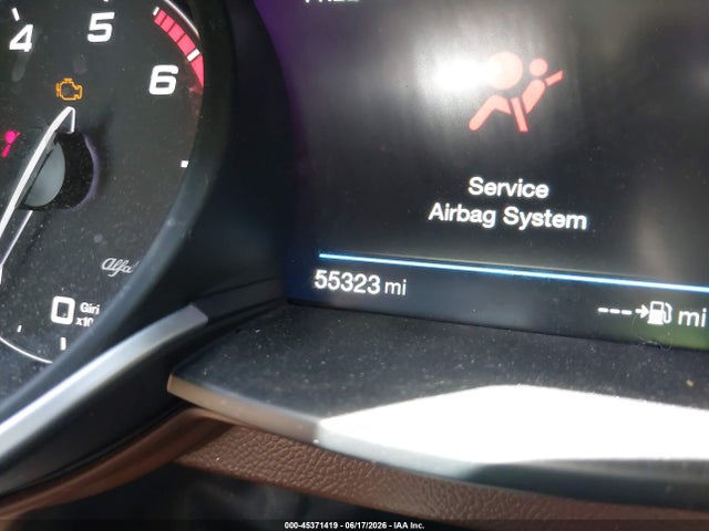 Продажа на аукционе авто 2018 Alfa Romeo Stelvio Ti Awd, vin: ZASFAKBN4J7C28952, номер лота: 45371419
