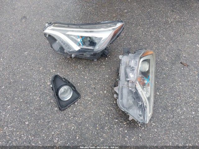 2018 Toyota Rav4 Limited მანქანა იყიდება აუქციონზე, vin: 2T3YFREV0JW422034, აუქციონის ნომერი: 45371445