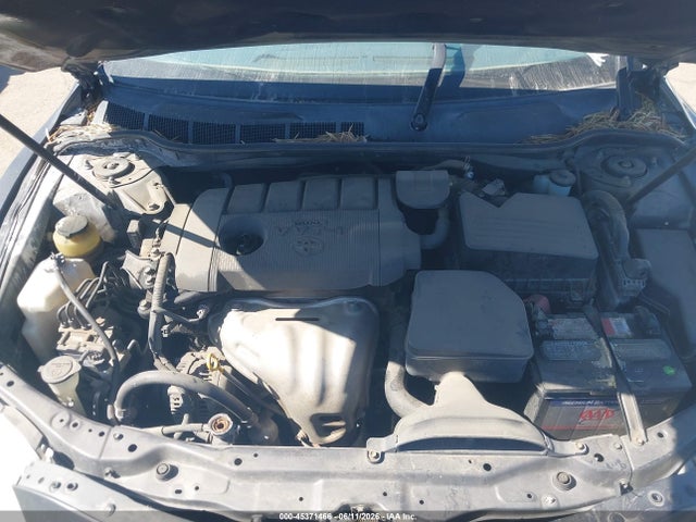 45371466 :رقم المزاد ، 4T4BF3EK8BR117647 vin ، 2011 Toyota Camry Le مزاد بيع