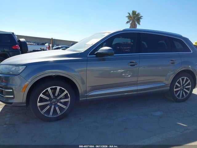 WA1LAAF71HD024262 Audi Q7 3.0t Premium