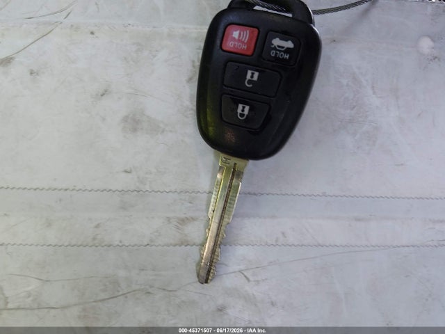 Toyota COROLLA LE 2018 2T1BURHE1JC117868 Image 11