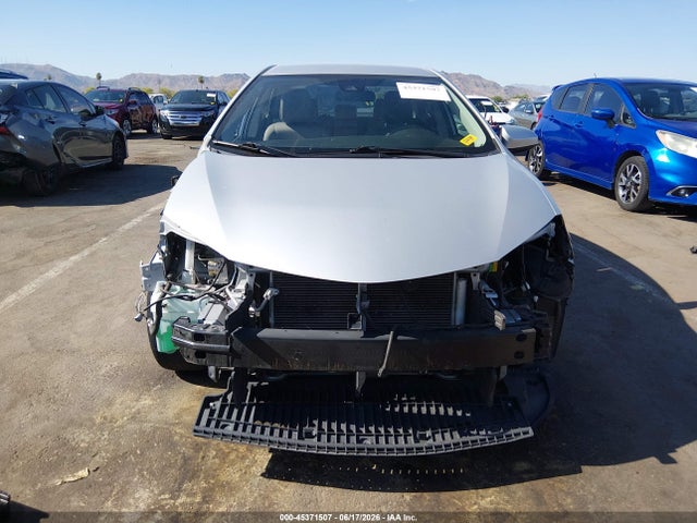 Toyota COROLLA LE 2018 2T1BURHE1JC117868 Image 13