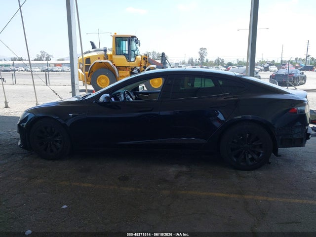 Tesla Model S 60d/70d/75d/85d/90d 2016 5YJSA1E26GF168890 Image 13