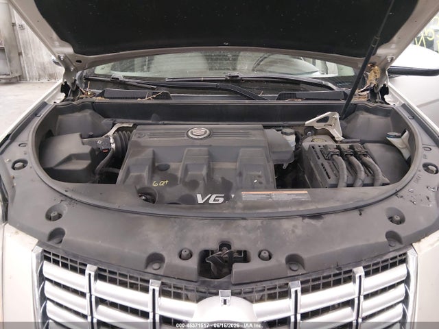 45371517 :رقم المزاد ، 3GYFNEE32FS617696 vin ، 2015 Cadillac Srx Luxury Collection مزاد بيع
