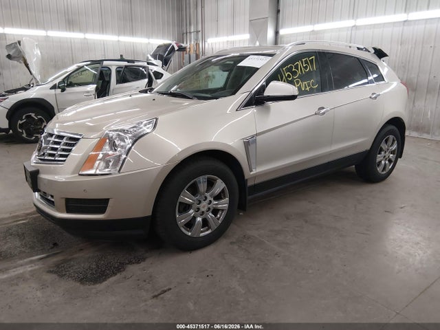 45371517 :رقم المزاد ، 3GYFNEE32FS617696 vin ، 2015 Cadillac Srx Luxury Collection مزاد بيع