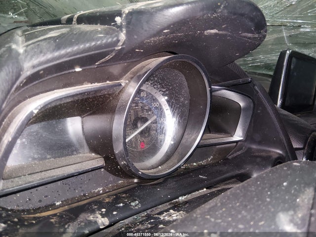 3MYDLBYV0JY320786 Toyota YARIS IA