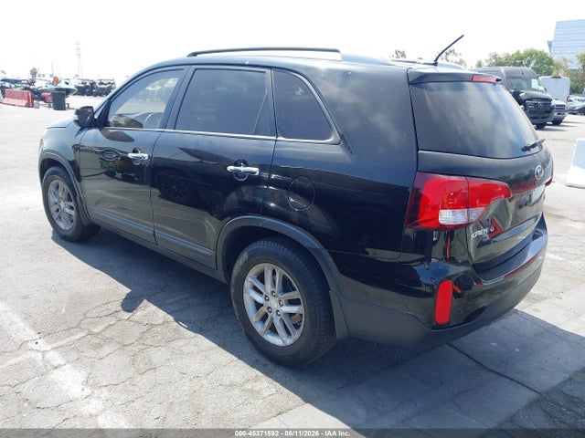 KIA SORENTO LX 2015 5XYKT3A67FG660415 Image 3