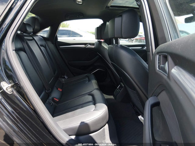 45371604 :رقم المزاد ، WAUJ8GFF6J1063789 vin ، 2018 Audi A3 2.0t Premium/2.0t Tech Premium مزاد بيع