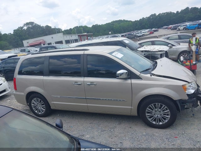 45371636 :رقم المزاد ، 2C4RC1CG6DR712232 vin ، 2013 Chrysler Town & Country Touring-l مزاد بيع
