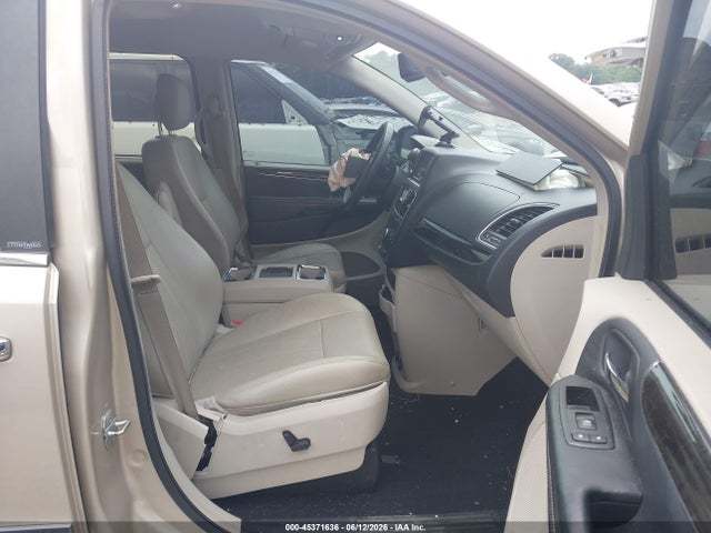 45371636 :رقم المزاد ، 2C4RC1CG6DR712232 vin ، 2013 Chrysler Town & Country Touring-l مزاد بيع