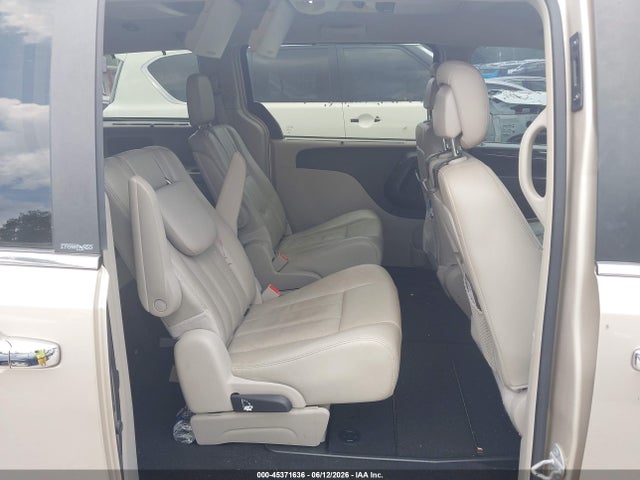 45371636 :رقم المزاد ، 2C4RC1CG6DR712232 vin ، 2013 Chrysler Town & Country Touring-l مزاد بيع
