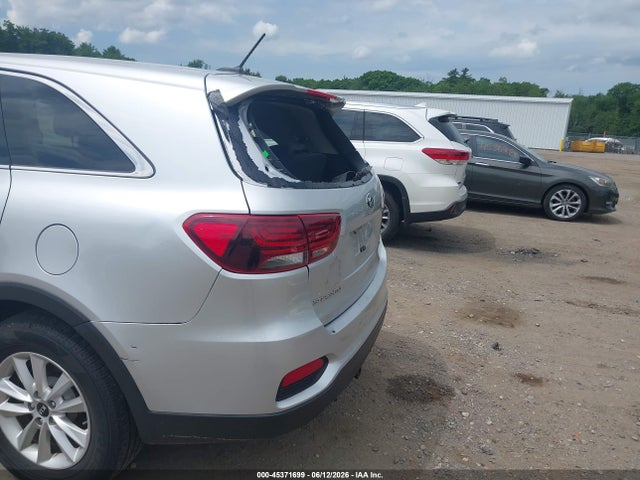 Продаж на аукціоні авто 2019 Kia Sorento 3.3l Lx, vin: 5XYPGDA54KG447682, номер лоту: 45371699