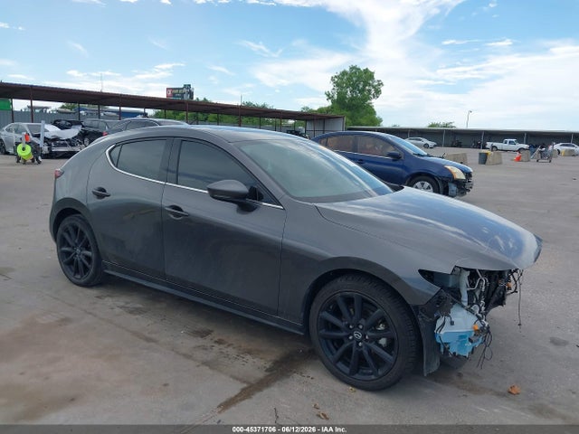 2022 Mazda Mazda3 Premium მანქანა იყიდება აუქციონზე, vin: JM1BPAML0N1515418, აუქციონის ნომერი: 45371706