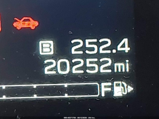 45371708 :رقم المزاد ، JF2SKAEC1PH458123 vin ، 2023 Subaru Forester Premium مزاد بيع