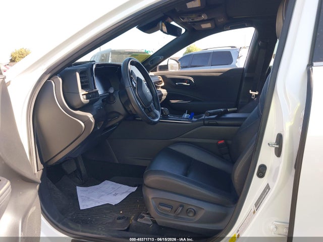 Продажа на аукционе авто 2023 Toyota Crown Limited, vin: JTDAAAAF8P3003943, номер лота: 45371713