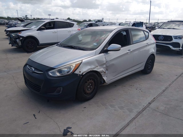 2016 Hyundai Accent Se მანქანა იყიდება აუქციონზე, vin: KMHCT5AE8GU259863, აუქციონის ნომერი: 45371780
