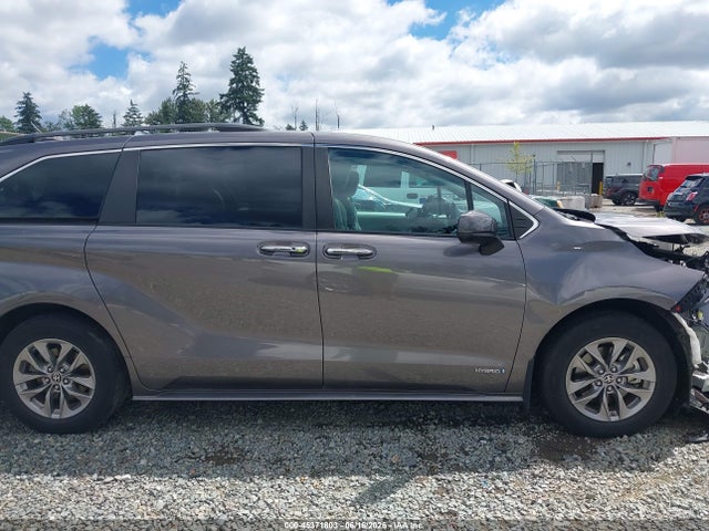 Toyota SIENNA XLE 2021 5TDJSKFC2MS015601 Image 14