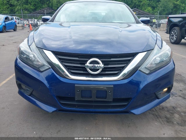 2017 Nissan Altima 2.5 Sr მანქანა იყიდება აუქციონზე, vin: 1N4AL3AP1HN333045, აუქციონის ნომერი: 45371810