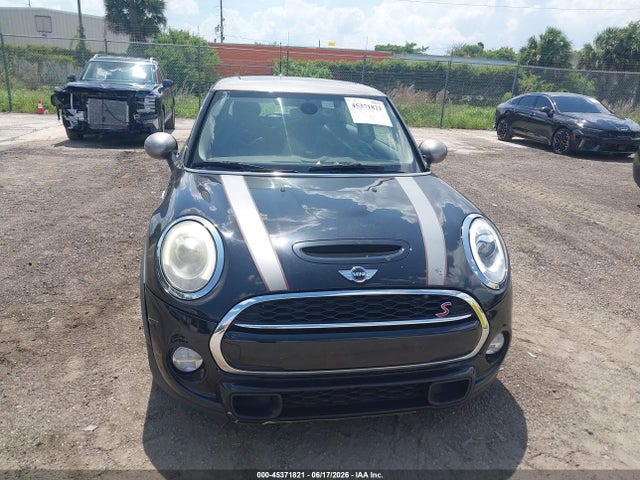 Продаж на аукціоні авто 2017 Mini Hardtop Cooper S, vin: WMWXP7C34H3B94549, номер лоту: 45371821