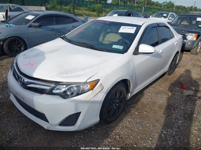 Продажа на аукционе авто 2014 Toyota Camry Le, vin: 4T1BF1FK4EU447691, номер лота: 45371838