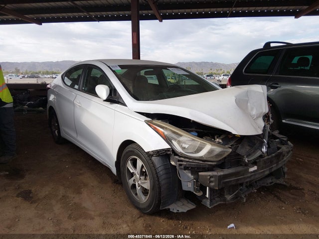 Hyundai ELANTRA SE 2015 5NPDH4AE3FH596809 Image 1