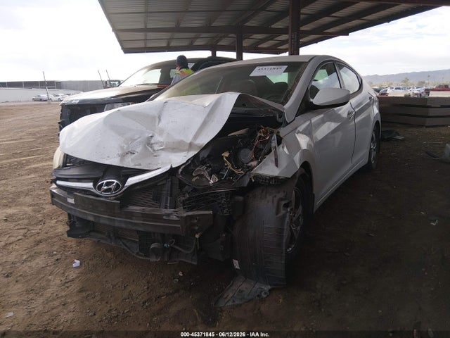 Hyundai ELANTRA SE 2015 5NPDH4AE3FH596809 Image 2