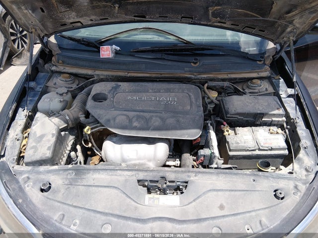 Продажа на аукционе авто 2015 Chrysler 200 Limited, vin: 1C3CCCAB6FN596883, номер лота: 45371891