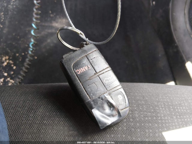 Продажа на аукционе авто 2015 Chrysler 200 Limited, vin: 1C3CCCAB6FN596883, номер лота: 45371891