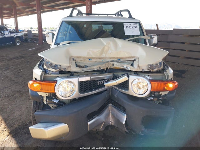 Продажа на аукционе авто 2008 Toyota Fj Cruiser, vin: JTEZU11F38K006410, номер лота: 45371902