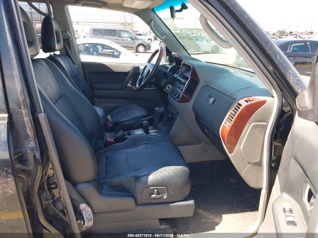 45371910 :رقم المزاد ، JA4MW51SX4J010607 vin ، 2004 Mitsubishi Montero Xls مزاد بيع