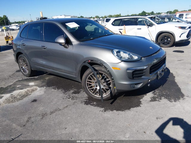 2016 Porsche Cayenne მანქანა იყიდება აუქციონზე, vin: WP1AA2A20GLA09656, აუქციონის ნომერი: 45371944
