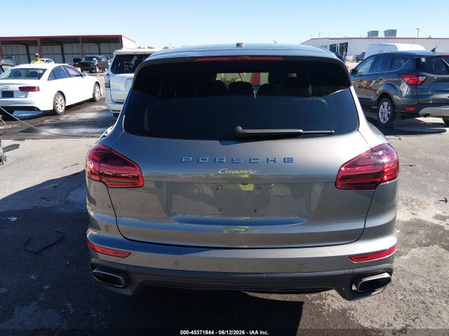 2016 Porsche Cayenne მანქანა იყიდება აუქციონზე, vin: WP1AA2A20GLA09656, აუქციონის ნომერი: 45371944