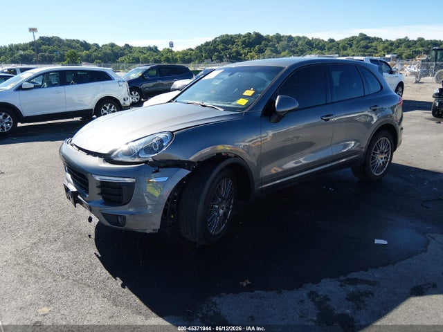 2016 Porsche Cayenne მანქანა იყიდება აუქციონზე, vin: WP1AA2A20GLA09656, აუქციონის ნომერი: 45371944