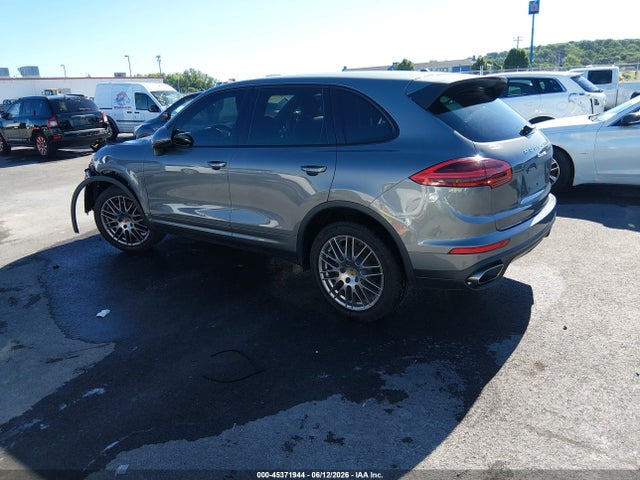 2016 Porsche Cayenne მანქანა იყიდება აუქციონზე, vin: WP1AA2A20GLA09656, აუქციონის ნომერი: 45371944